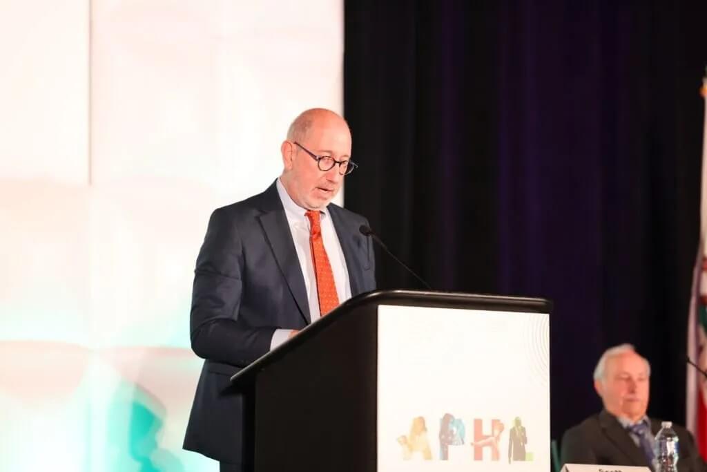 Scott Becker, APHL CEO, speaks to 2023 APHL Annual Conference attendees.