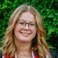 Photo of Zoe Watkins